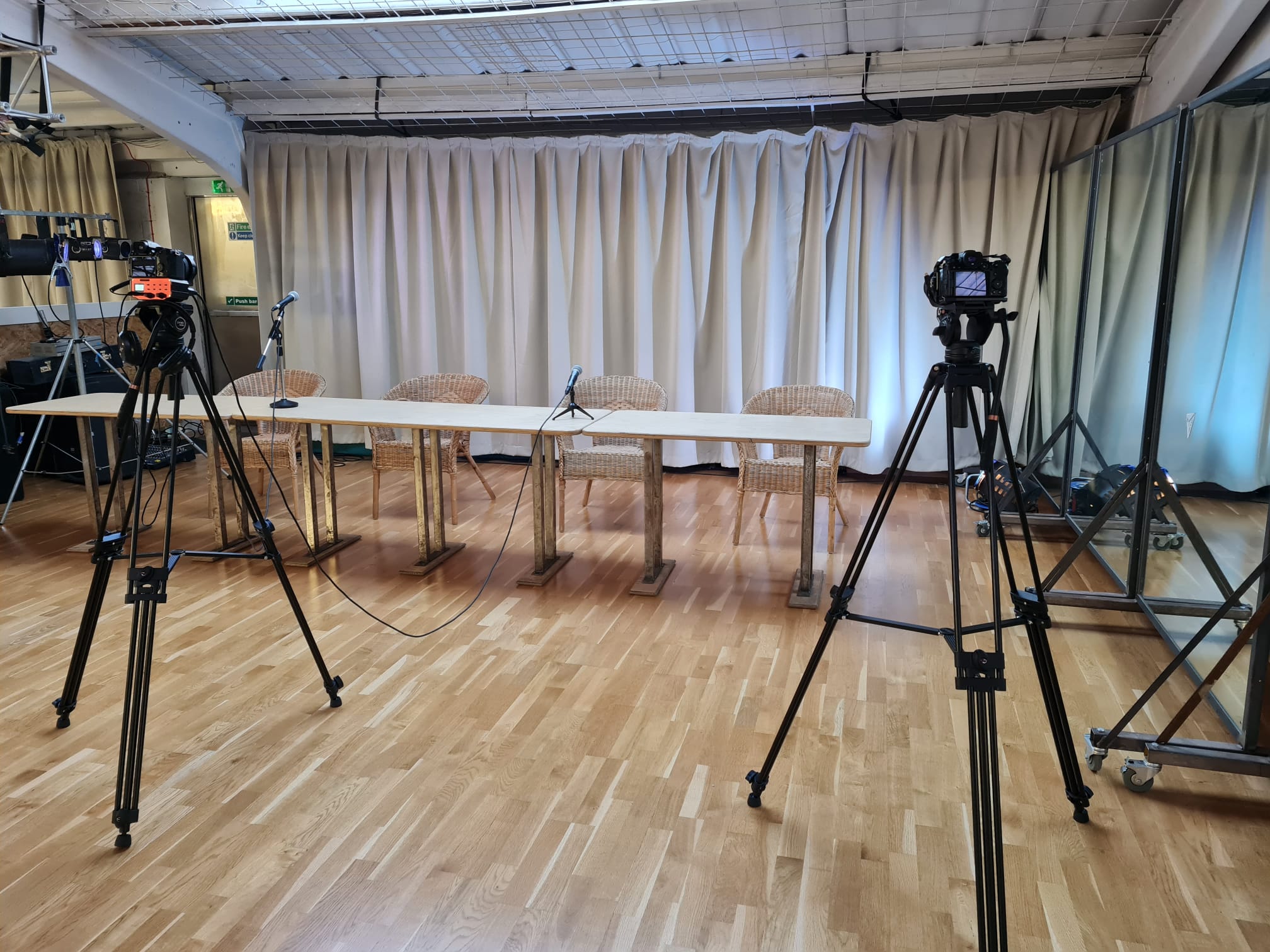 Leeds funding opportunity artists yorkshire pitch idea creative performer maker project